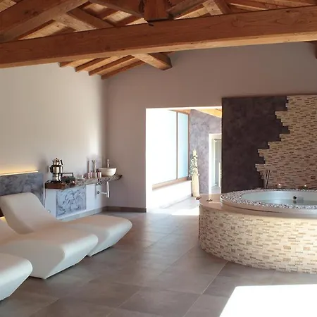Κατάλυμα σε φάρμα Fra Viaco Agriresort